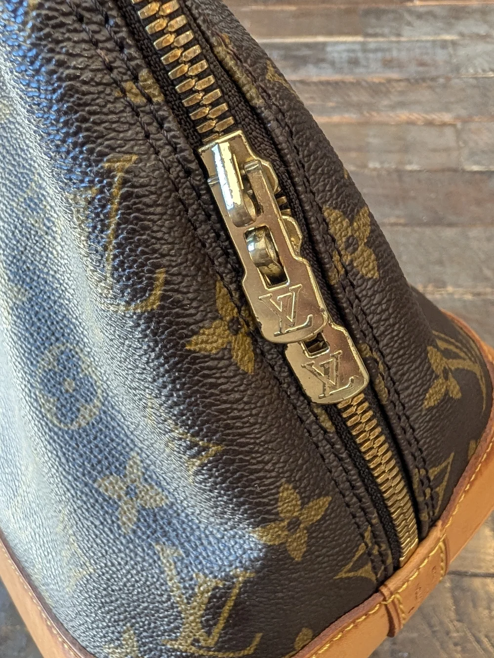Louis Vuitton Vintage Monogram PM Alma